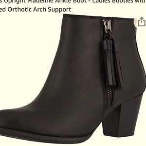 Vionic Madeline ankle booties size 9.5 Wide NWT